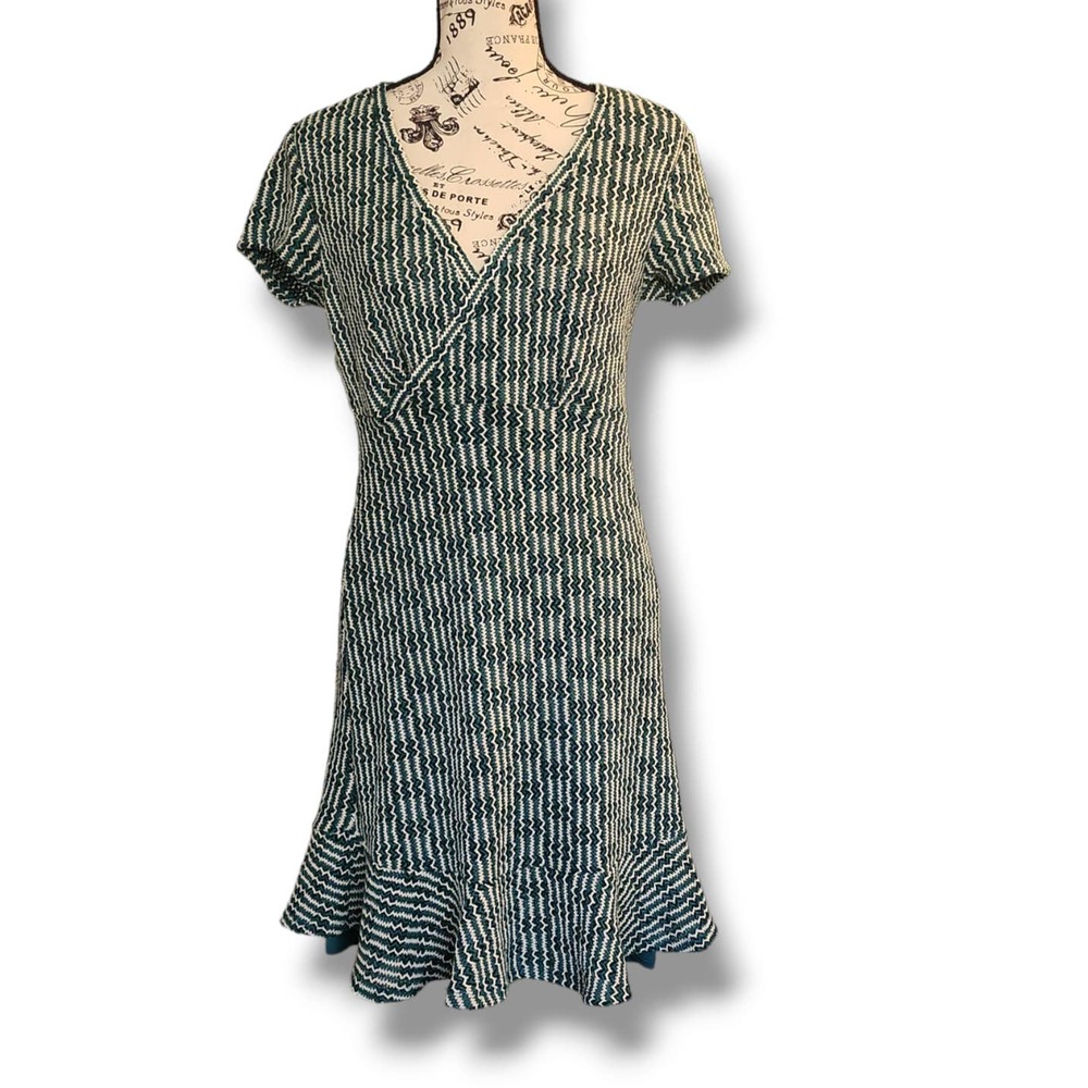 Mi ami‎ crochet dress sz med mid length green  holiday